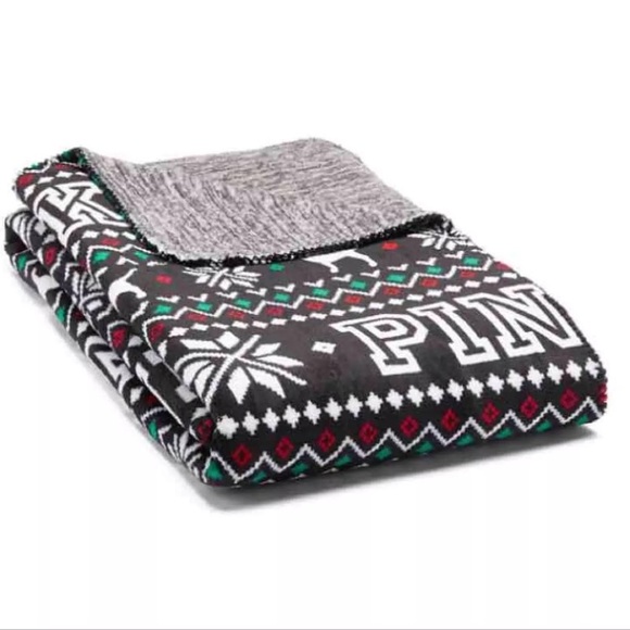 VS Pink reversible blanket - Picture 2 of 3